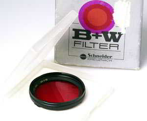 B+W Rollei Bay Deep Red X8 Filter B+W Rollei Bay Deep Red X8 Filter