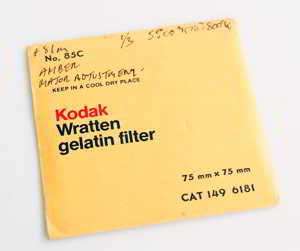 Kodak Wratten 85C gelatin filter 75mm square Filter Kodak Wratten 85C gelatin filter 75mm square Filter