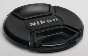 Nikon LC77 77mm Clip-on Front Lens Cap Nikon LC77 77mm Clip-on Front Lens Cap